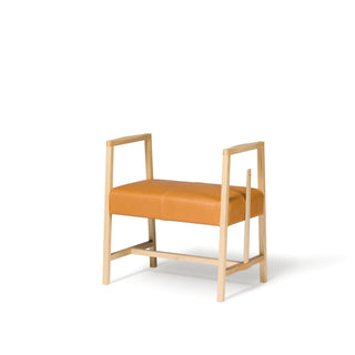1006_hall stool