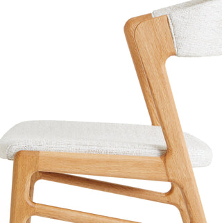 PM205_BOND_chair