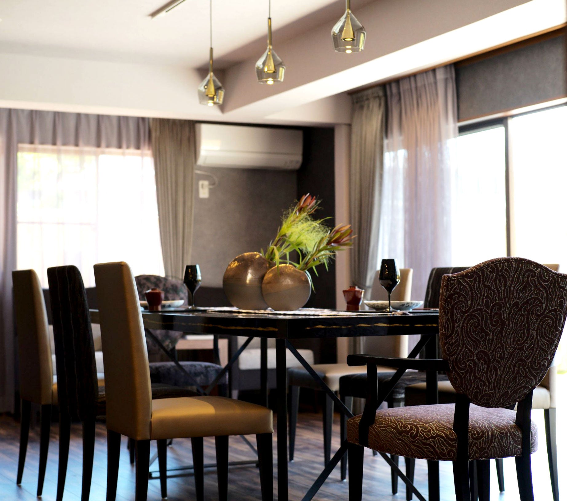 PM144_SAB_side chair – ROCKSTONE