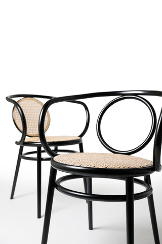 PM240 HOOPA DINING ARM CHAIR