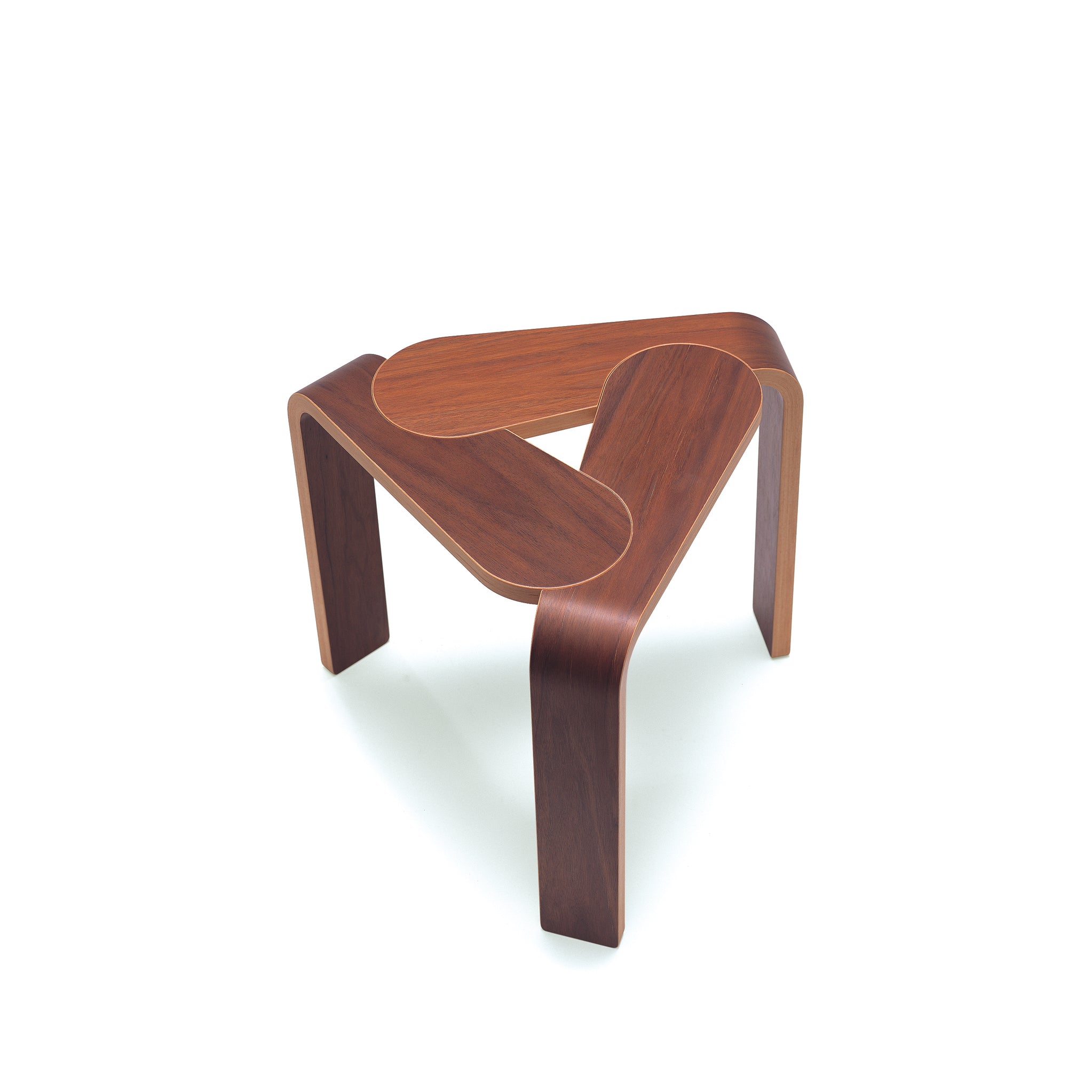 PM190_TOMOE_stool